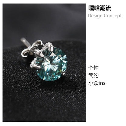Light Luxury All-match S925 Silver Moissanite Dragon Claw Earrings for Men and Women with High-end Sense Instagram Style Fashionable Distinctive Earrings